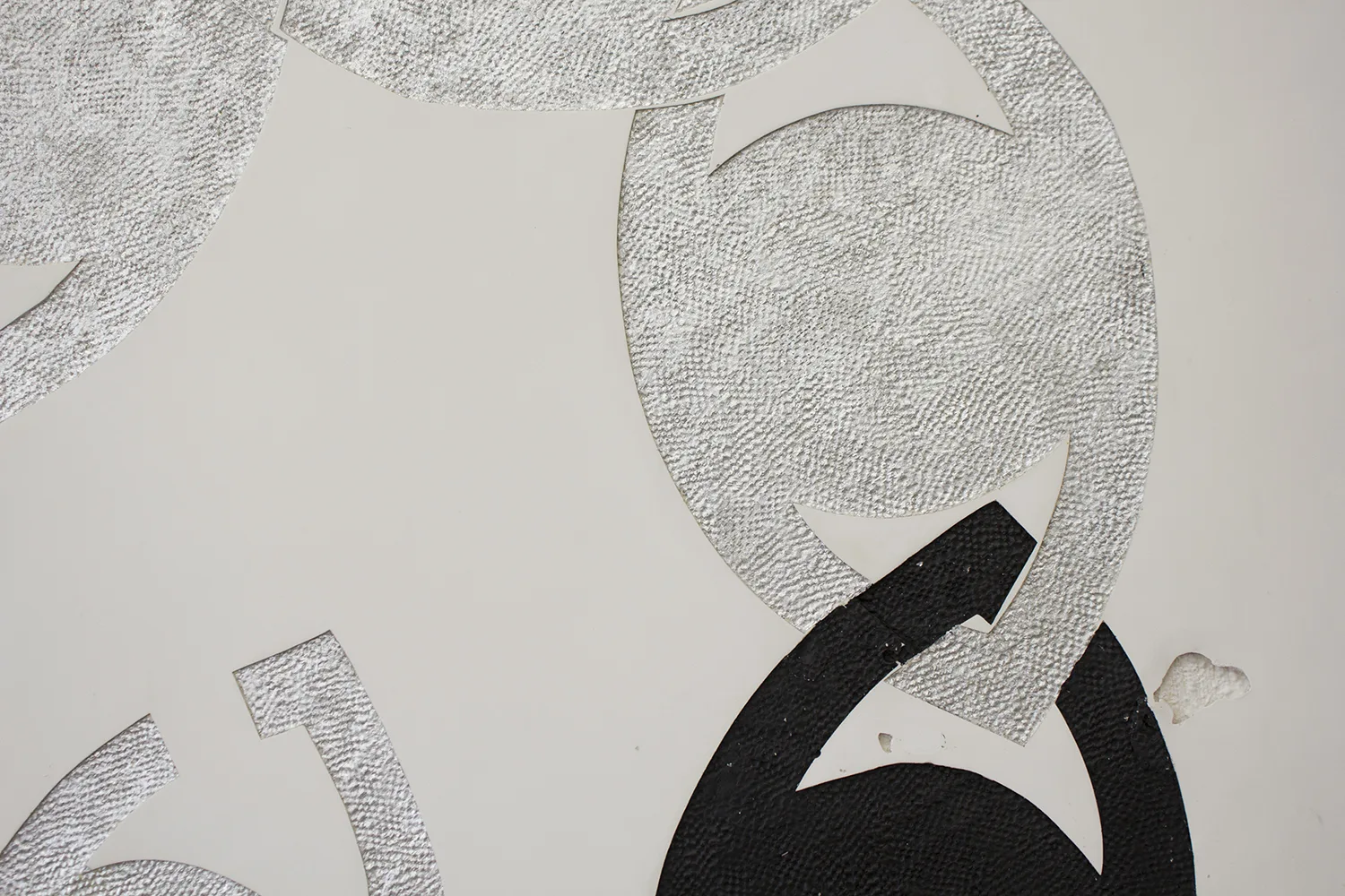 Detail of Eye Chain, Silver, 2017 by Erin Morrison, Enamel and metal leaf on gypsum cement 46 x 72.75 inches