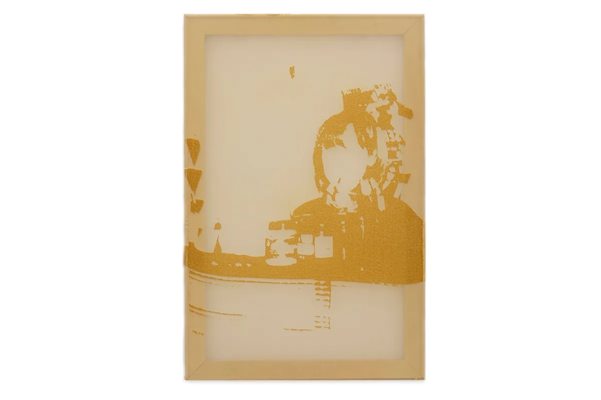 A lady is in front of mirror and putting a lipliner on her lips